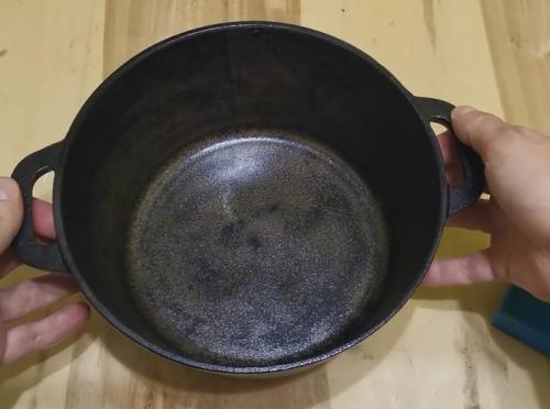 Окислился казан, что делать. Воронение чугунного казана