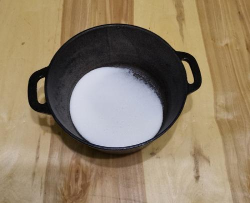 Окислился казан, что делать. Воронение чугунного казана